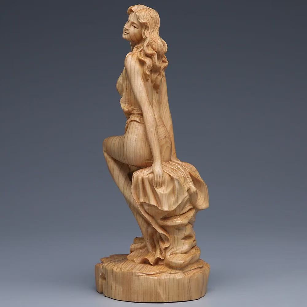 Cliff cypress wood carving free beauty solid wood ornaments home accessories beautiful characters Chinese living room ornaments crafts