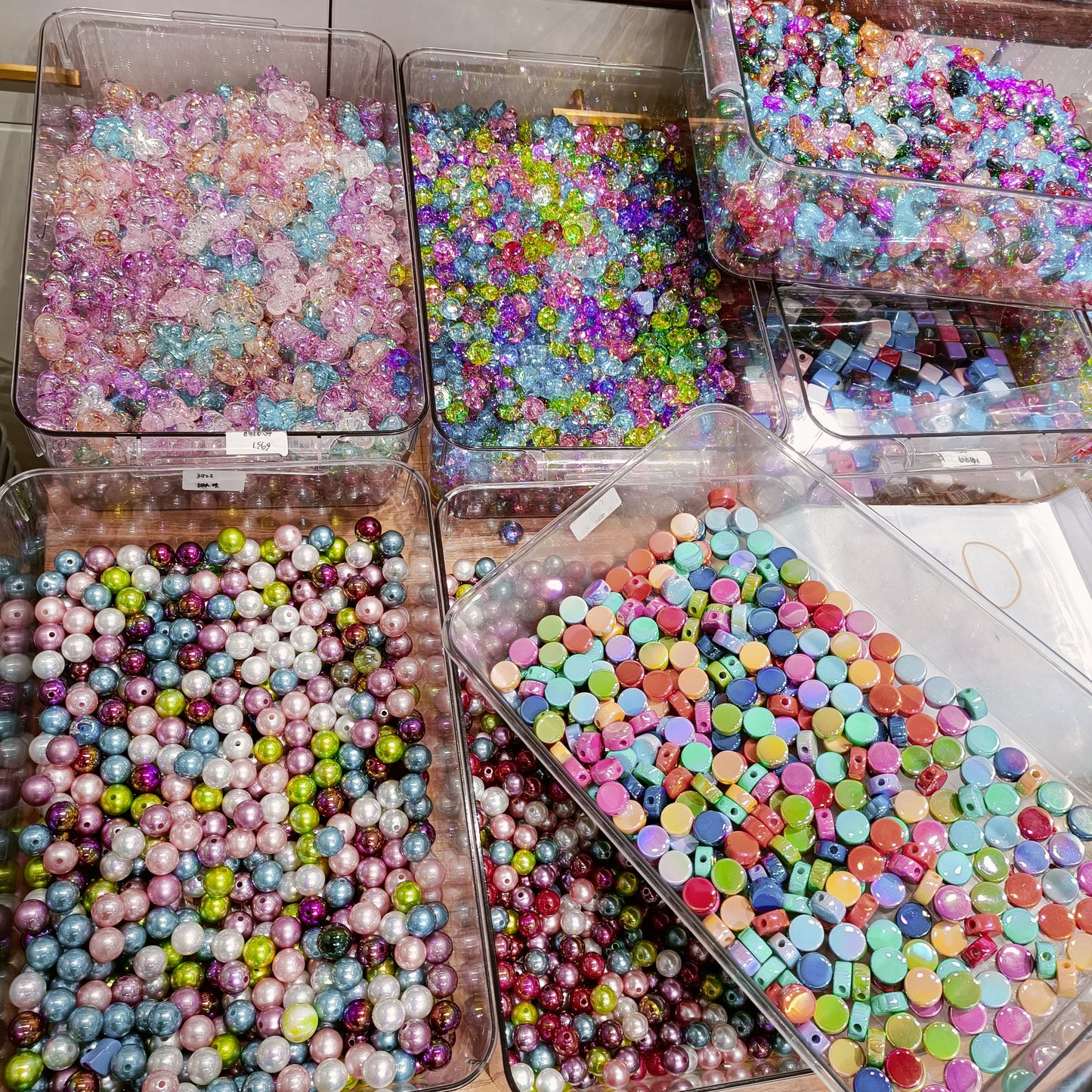 Arya fans Wholesale Shiny Colorful Acrylic Beads For Jewelry Making,DIY, Phone Chain,Bracelet