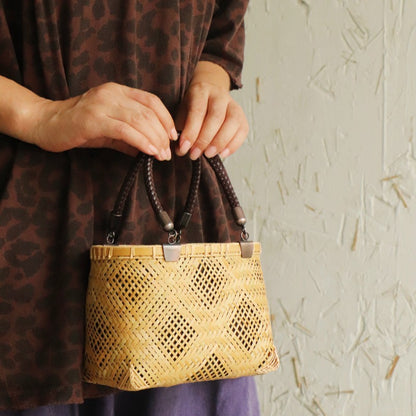 Strictly selected non-heritage handbag bamboo braided bag women's handbag vintage bamboo basket bamboo braided bag collection of bamboo products and crafts